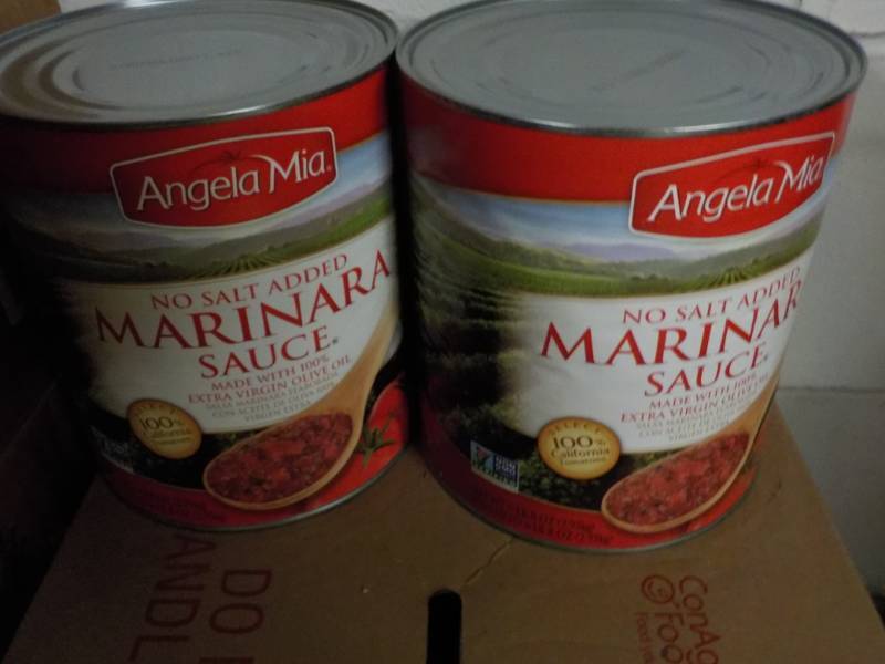 lot 82 image: Angela Mia Marinara Sauce- 2 cans 6...