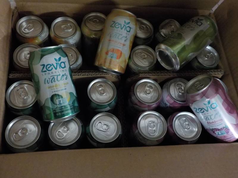 lot 90 image: case of 24 Cans Zevia Sparkling Wat...
