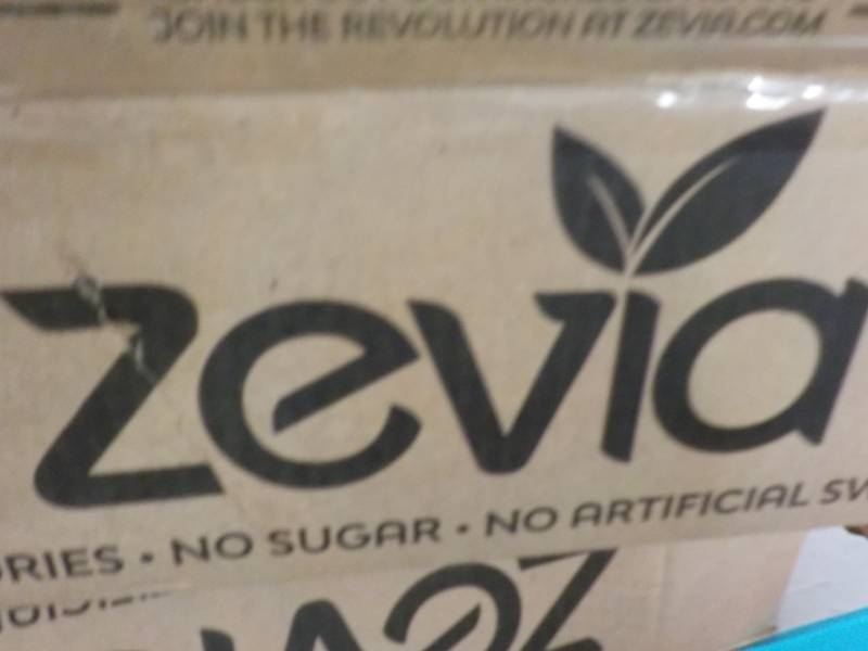 lot 91 image: case of 24 Cans Zevia Sparkling Wat...
