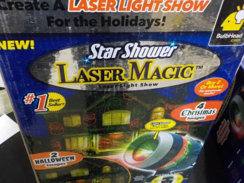 lot 105 image: 1 Star Shower Laser Magic...