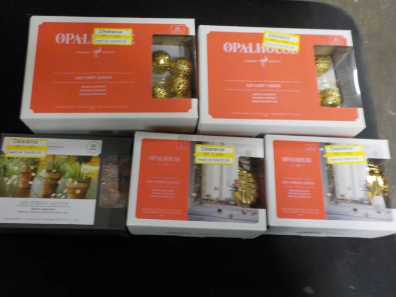 lot 154 image: 5 sets of Opalhouse LED Fairy Light...