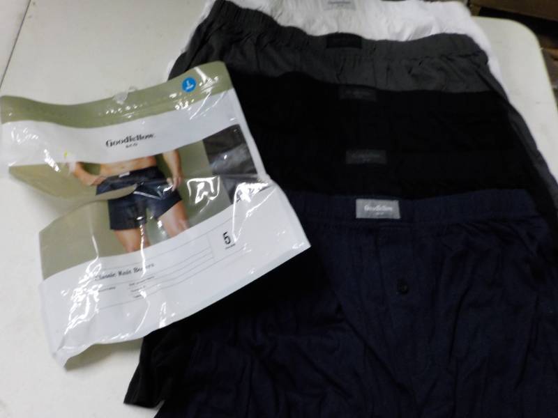 lot 169 image: 5 Pair Size L GoodFellow Boxers- ne...