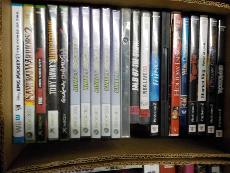 lot 182 image: Games and VCR Tapes...