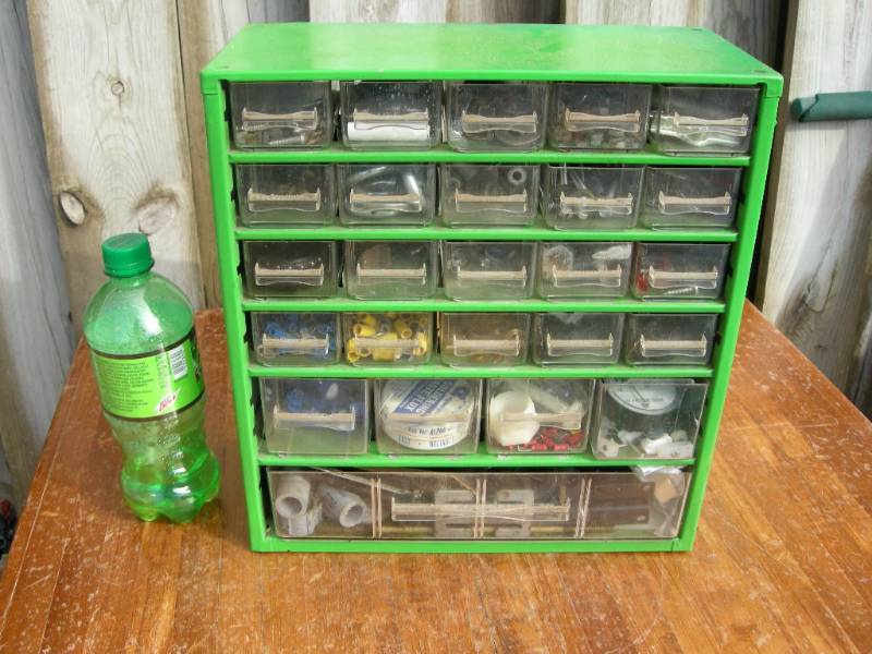 lot 83 image: Parts Organizer