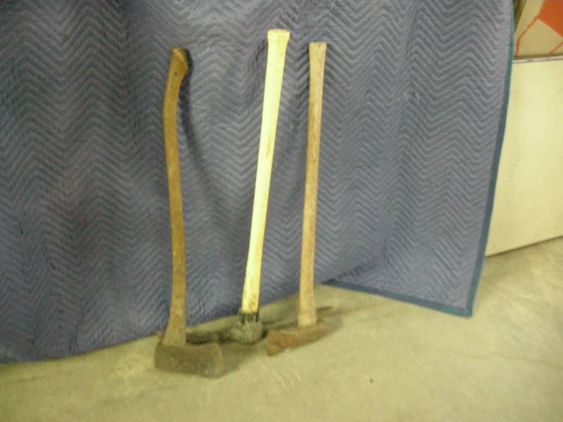 lot 89 image: Pick, Axe, Maul