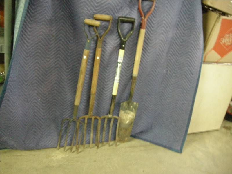 lot 92 image: 3 Potato Forks and Trench Shovel