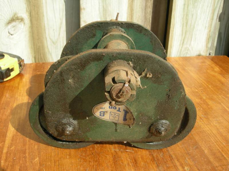 lot 10 image: Jet 1 Ton Beam Trolley