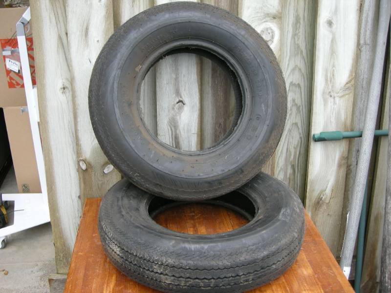 lot 32 image: Like New 6.00-12 Trailer Tires