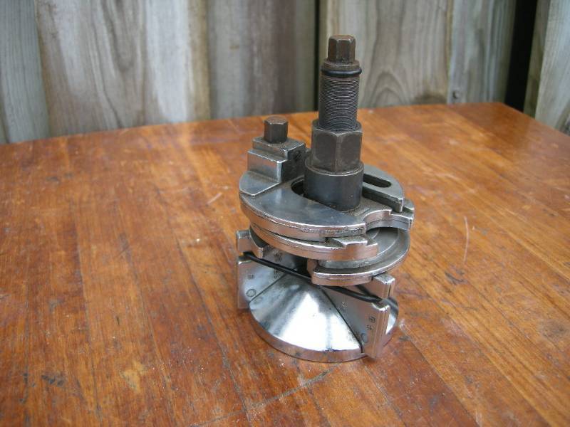 lot 49 image: Snap-On Ridge ReamerCylinder Bore Cleaner