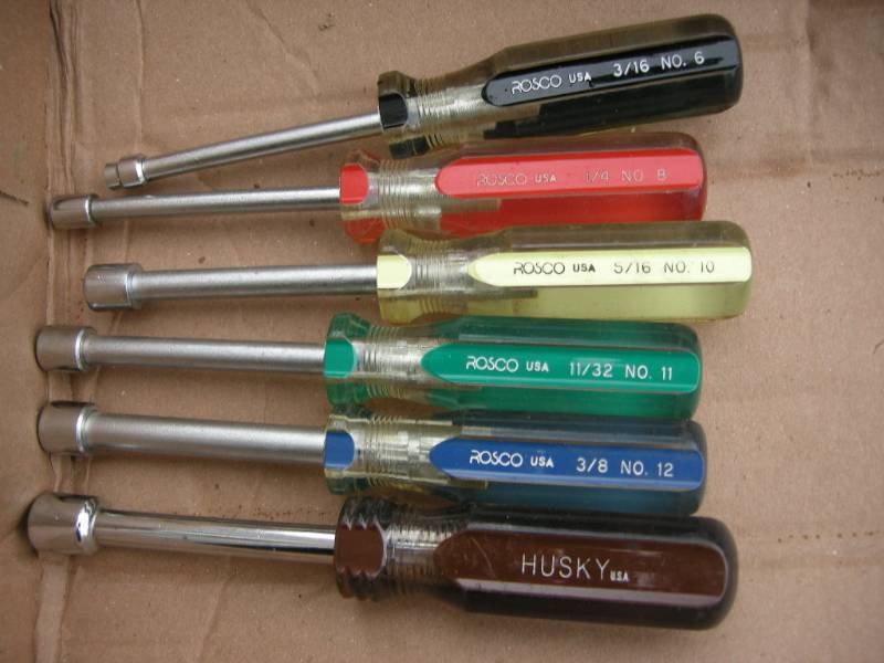 lot 45 image: Group Nut Drivers