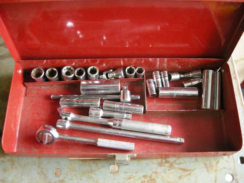 lot 36 image: 14dr Challenger Socket Set