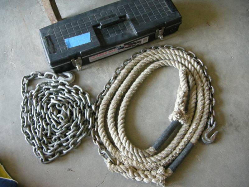 lot 120 image: Log Chain, Tow rope