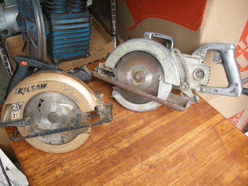 lot 170 image: B&D Wormdrive Saw and Skilsaw