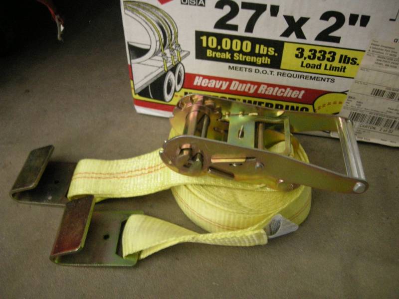 lot 111 image: Keeper Heavy Duty 10,000lb Ratchet Strap