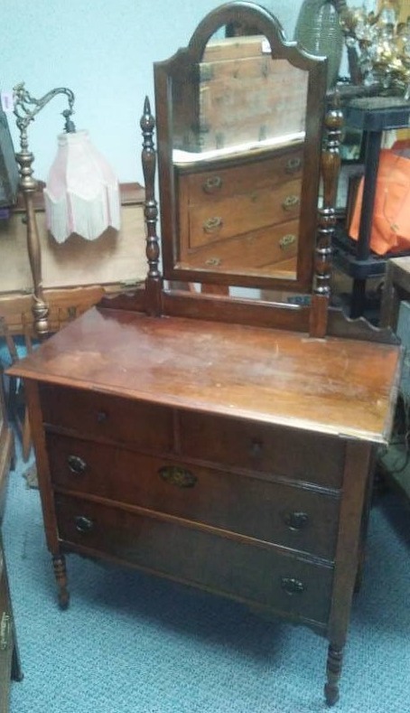 vintage dresser with mirror