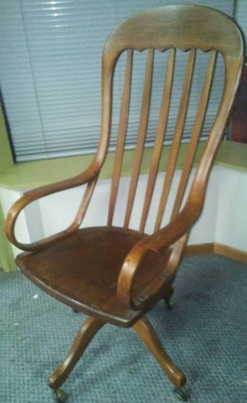 lot 149 image: Antique wood office chair.