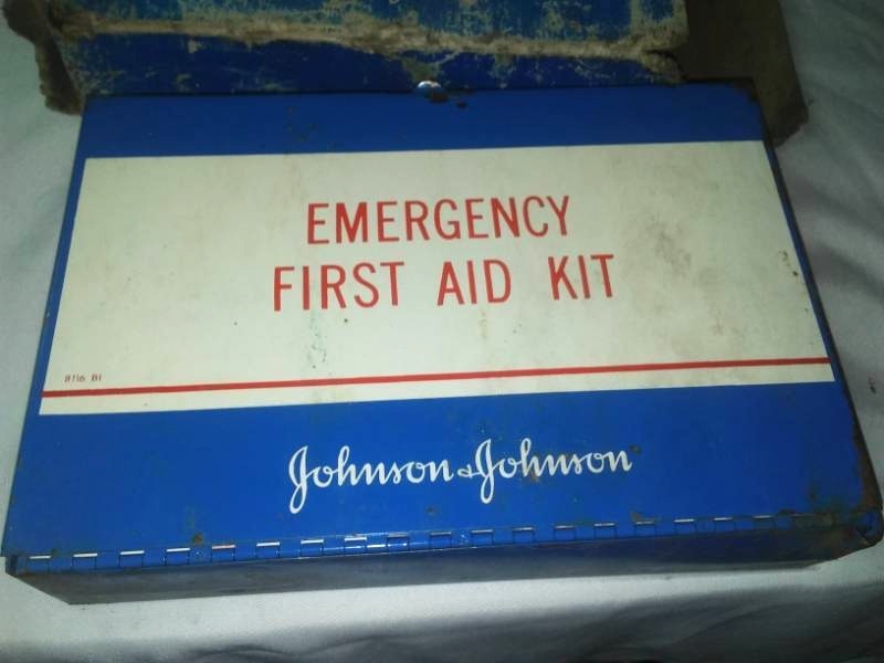 lot 161 image: Vintage Johnson & Johnson first aid