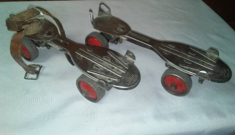 lot 196 image: Vintage Winchester roller skates model 3536