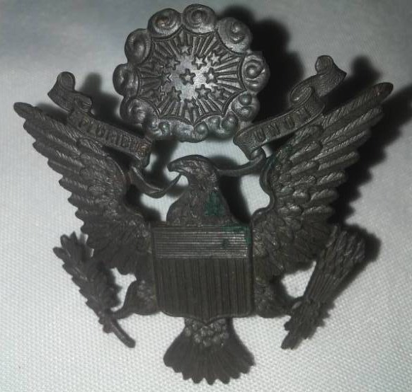 lot 231 image: American Eagle WWI - large. E pluribus Unum.