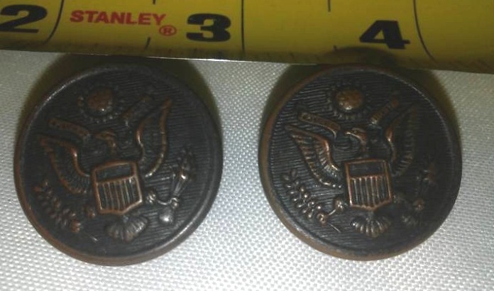 lot 385 image: 2 - WWI City button works