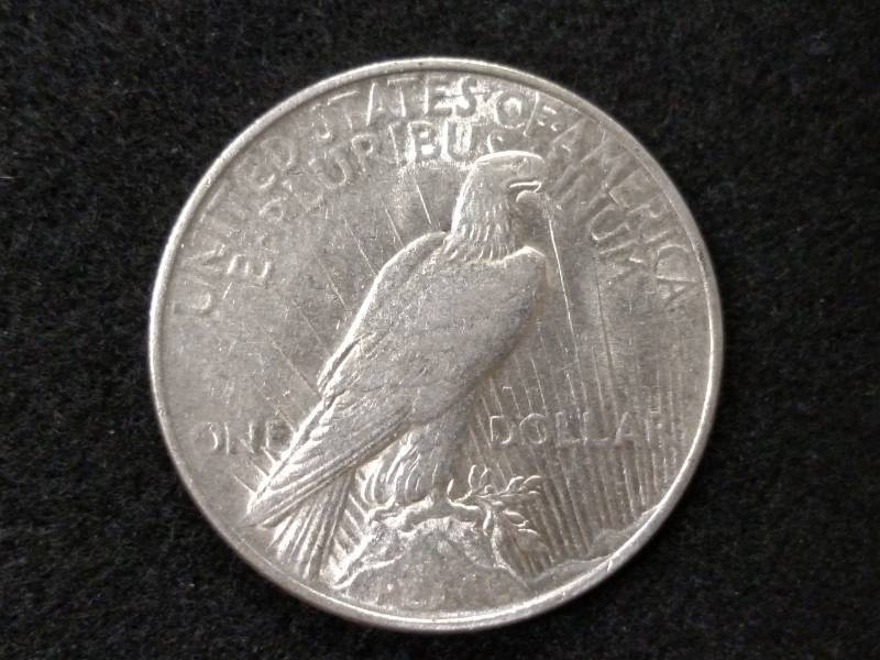 1922 Peace Silver Dollar...