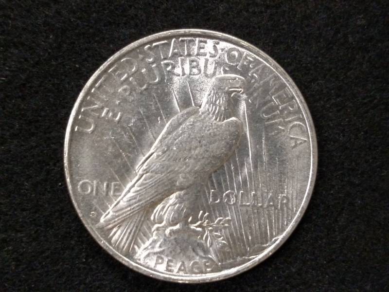 1922 D Peace Silver Dollar...