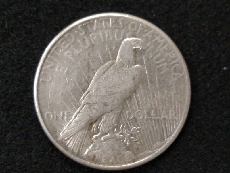 1925 S Peace Silver Dollar...