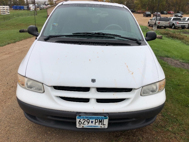 2000 Dodge Caravan -No Reserve-