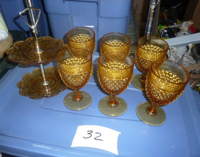 lot 32 image: set of 6 amber hobnail goblets and ...