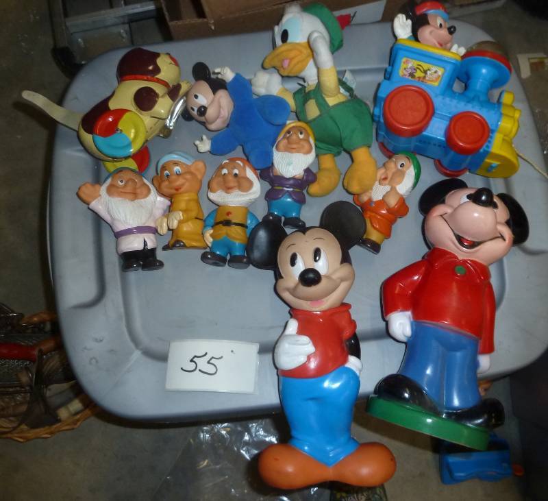 lot 55 image: Disney lot with snow white dwarfs, ...