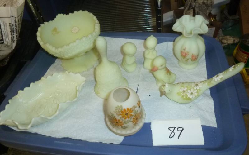 lot 89 image: group of custard glass, all of the ...