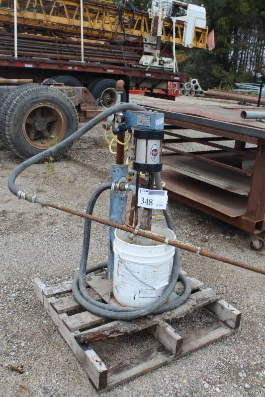 lot 348 image: 1989 Pyles Paint Sprayer