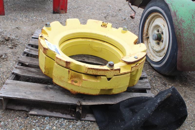 lot 341 image: 72 KG Wheel Weight