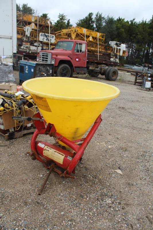 lot 345 image: 2014 Cosmo Commercial Tractor Mount Fertilizer Spreader