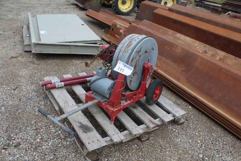 lot 335 image: Industrial Drain Auger