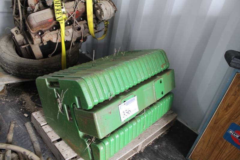 lot 356 image: Tractor Weights