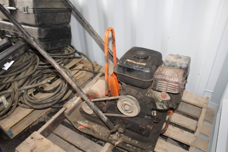 lot 354 image: Mikasa Gas Tamper