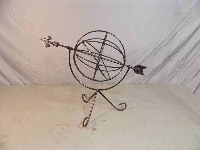New IndoorOutdoor Metal Garden Art