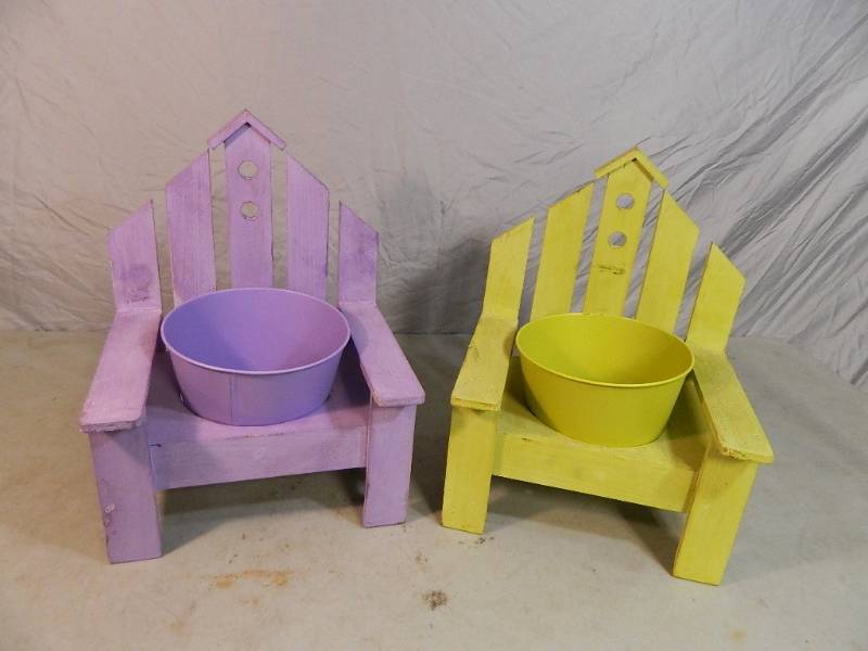 2 New Super Cute Planter Chairs