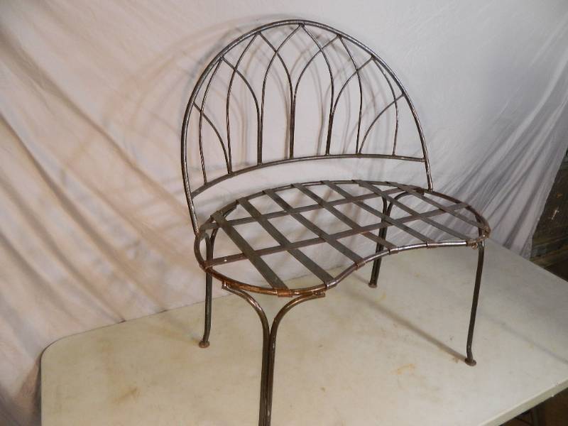New Cute Metal Bench