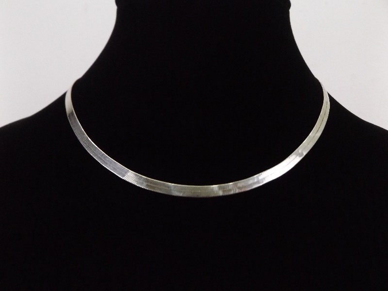lot 19 image: .925 Sterling Silver Herringbone Necklace