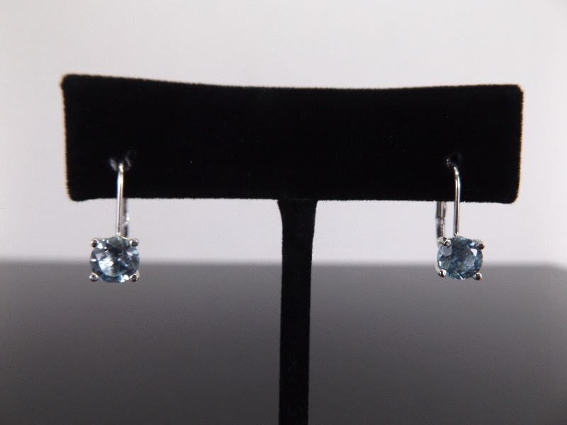 lot 75 image: .925 Sterling Silver Faceted Topaz Clasp Hook Earrings