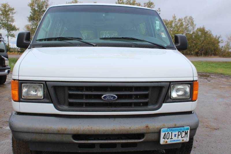 2006 Ford E350 Passenger Van