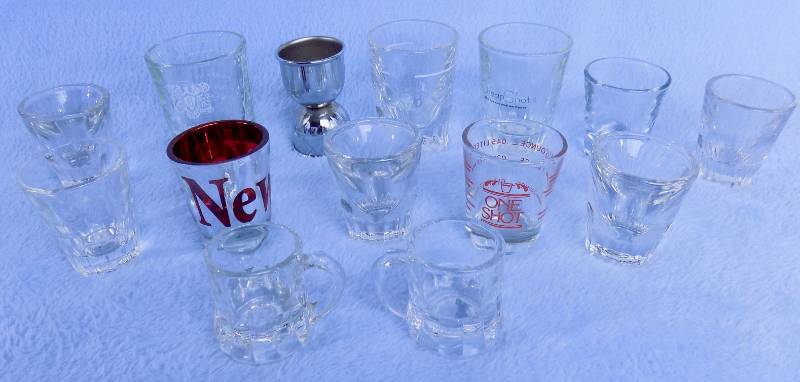 lot 37 image: Large Assortment of Vintage Glassware - Shot Glasses, Decorative Glass, Collectible Glass, Knick Knacks and More