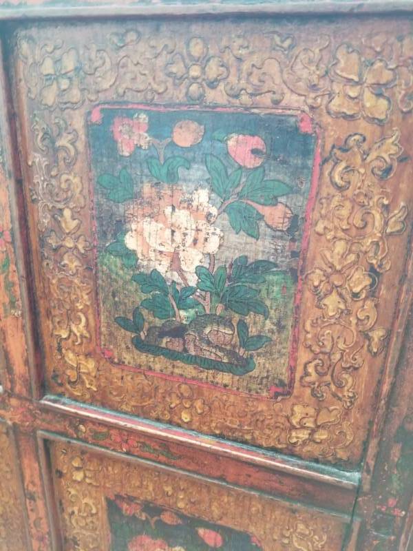 lot 1 image: Antique Tibetan Chest c. 1875