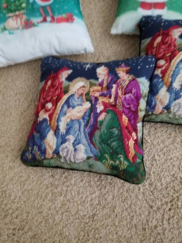 lot 99 image: Collection of Festive Christmas Throw Pillows by Marshall Fields