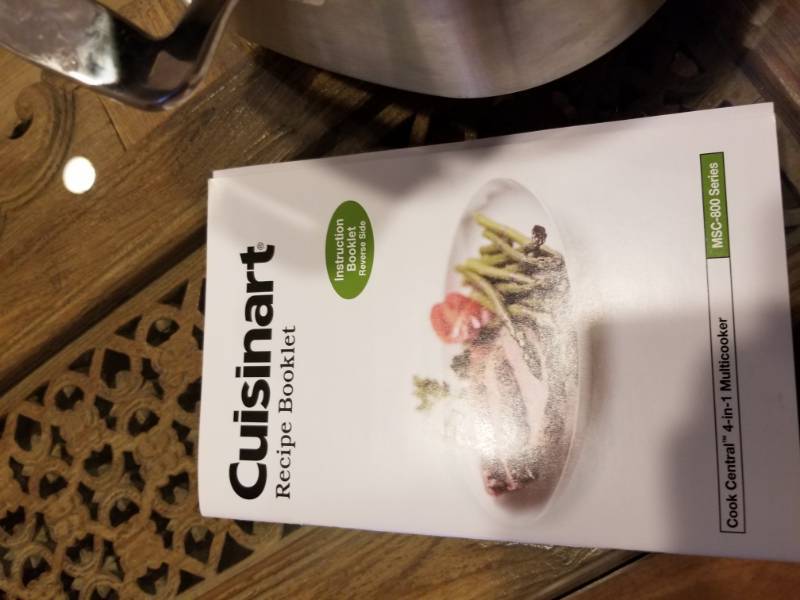 lot 92 image: Large Volume 4 in 1 Cuisinart Crockpot