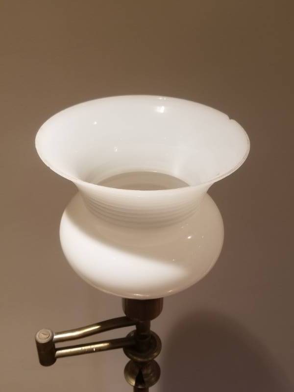lot 43 image: Vintage Floor Lamp Torchiere