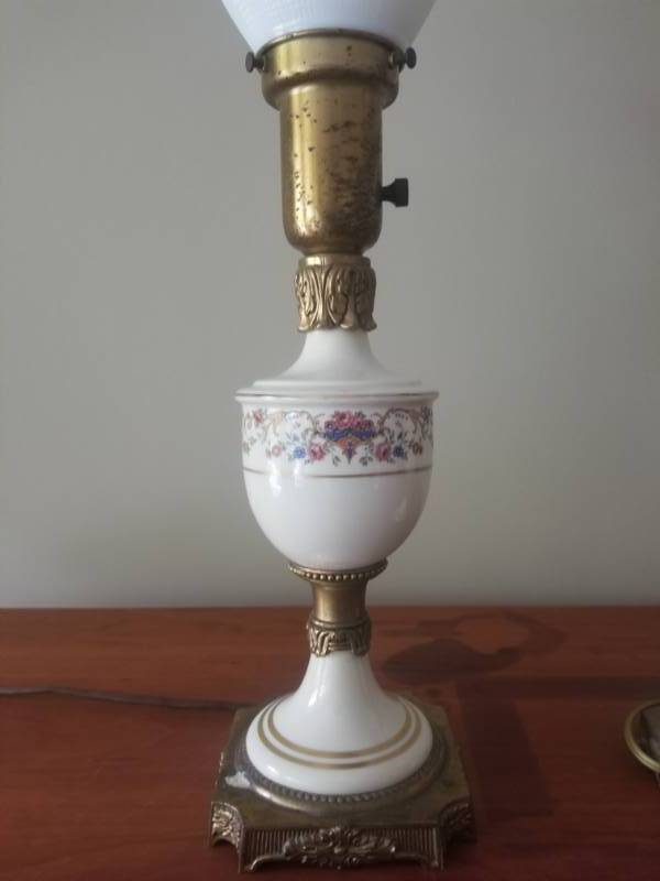 lot 41 image: Artistic Vintage Table Lamps, pair