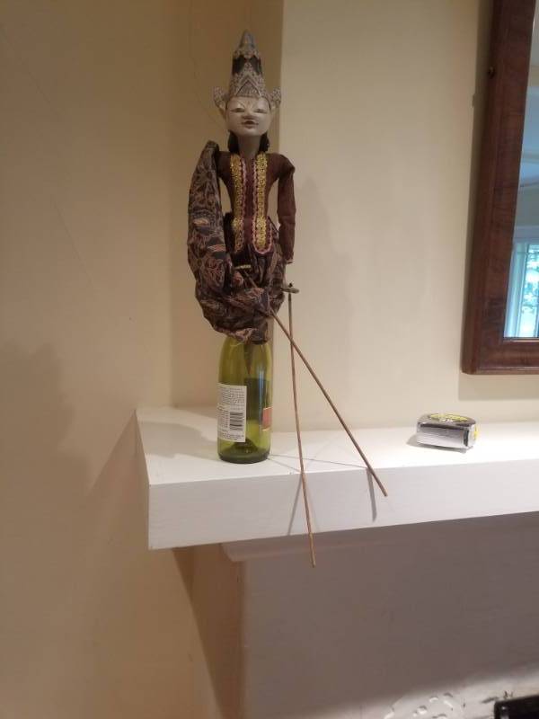 lot 13 image: Oriental Stick Puppet